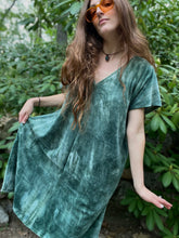 Load image into Gallery viewer, Dark Moss Velour Kaftan