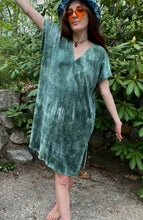 Load image into Gallery viewer, Dark Moss Velour Kaftan