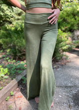 Load image into Gallery viewer, Made2order: Lounge Lover Gauchos