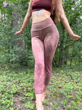 Load image into Gallery viewer, Sedona Rock Leggings