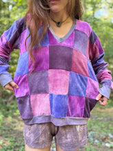 Load image into Gallery viewer, Deep Pink Pull Over
