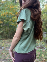 Load image into Gallery viewer, Batwing Flow Tee
