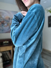 Load image into Gallery viewer, Winter Blue Maxi Tunic
