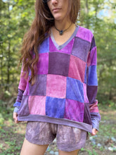 Load image into Gallery viewer, Deep Pink Pull Over
