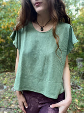 Load image into Gallery viewer, Batwing Flow Tee
