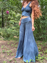 Load image into Gallery viewer, Raven Full Circle Pants
