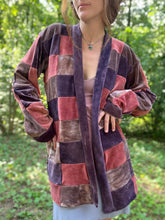 Load image into Gallery viewer, Bilbos Fall Brew Sweater
