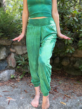 Load image into Gallery viewer, Genie Bella Pants
