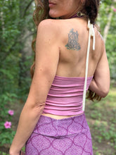 Load image into Gallery viewer, Made2order: Keyhole Top
