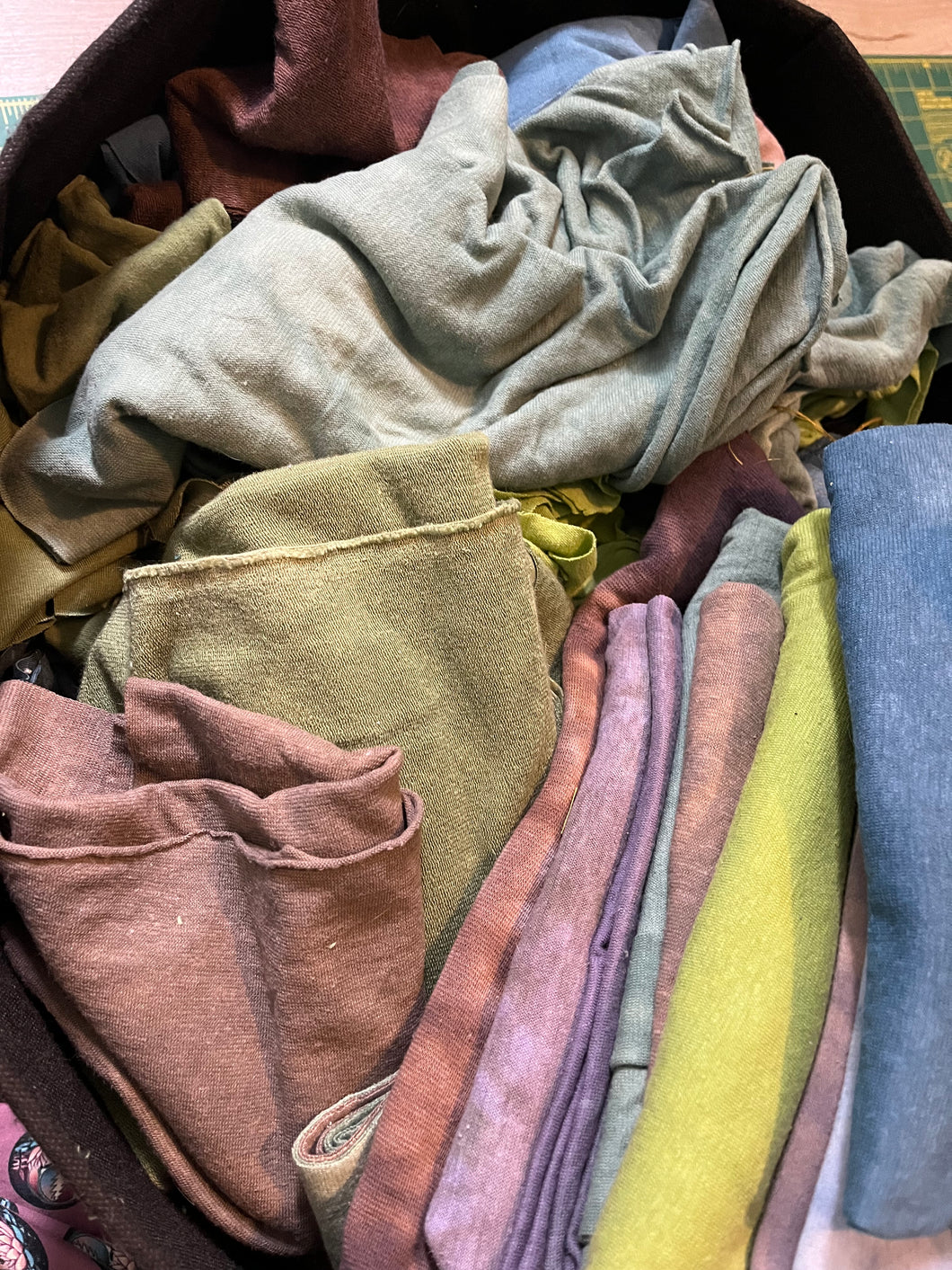 Medium-Large Scraps