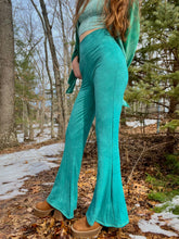 Load image into Gallery viewer, Malachite Hemp Bells
