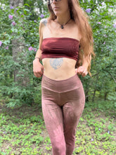 Load image into Gallery viewer, Sedona Rock Leggings
