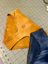 Load image into Gallery viewer, Bamboo Cotton Panties
