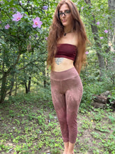 Load image into Gallery viewer, Sedona Rock Leggings
