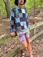 Load image into Gallery viewer, Velour Scrap-work Pull Over
