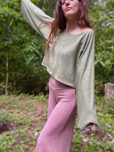 Load image into Gallery viewer, Moss Kimono Crop Top

