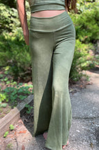 Load image into Gallery viewer, Made2order: Lounge Lover Gauchos
