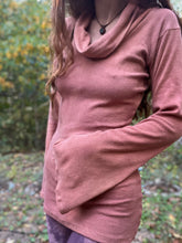Load image into Gallery viewer, Made2Order: Long Fall Cowl Top
