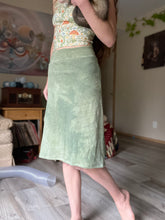 Load image into Gallery viewer, Moss Day Skirt
