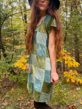 Load image into Gallery viewer, Moss Square Scrap Dress
