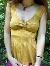 Load image into Gallery viewer, Made2Order- Miss Daisy Flow Top
