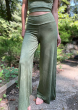Load image into Gallery viewer, Made2order: Lounge Lover Gauchos
