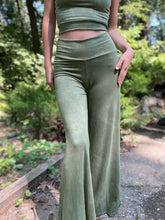 Load image into Gallery viewer, Made2order: Lounge Lover Gauchos
